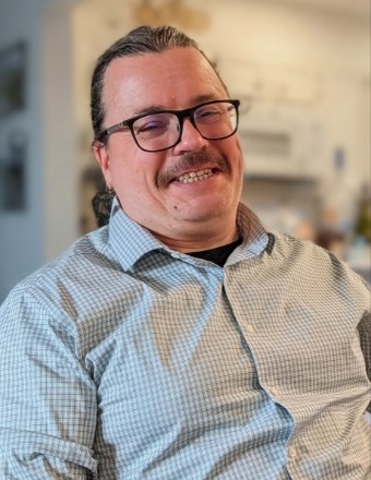 Scott Mann Obituary: Navy Veteran and Devoted Father Remembered by Family